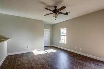 416 Canvas Court, Crowley, TX 76036 - Photo 5