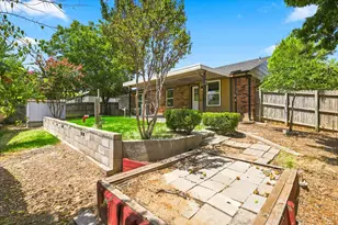 3511 Meadowview Dr, Corinth, TX 76210 - Photo 27