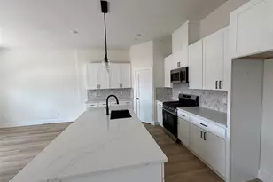 4444 Fatima Dr, Irving, TX 75062 - Photo 7