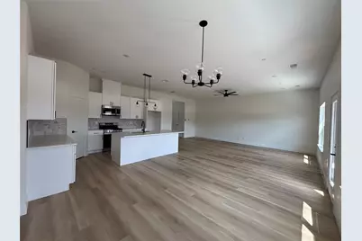 4444 Fatima Drive, Irving, TX 75062 - Photo 9