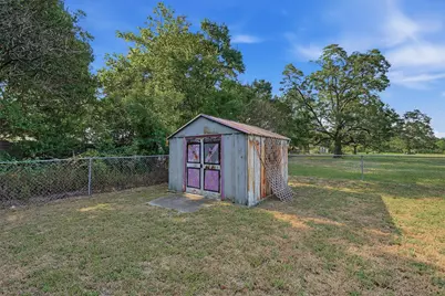 2050 Avon Drive, Denison, TX 75020 - Photo 27