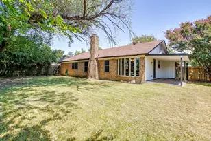 105 Lakeway Dr, Benbrook, TX 76126 - Photo 37