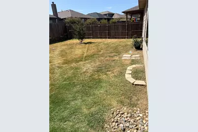 1733 Falling Star Drive, Fort Worth, TX 76052 - Photo 23