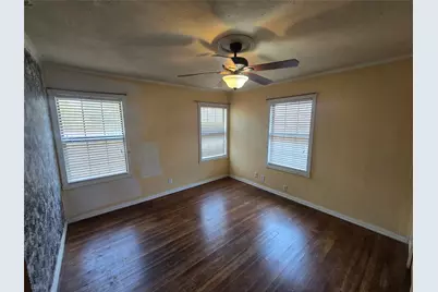 1366 Peach Street, Abilene, TX 79602 - Photo 9