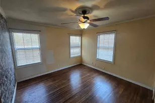 1366 Peach St, Abilene, TX 79602 - Photo 9