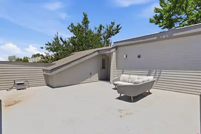 1282 N Prairie Avenue, Dallas, TX 75204 - Photo 25