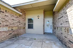 307 W Alene Dr, Mabank, TX 75147 - Photo 1