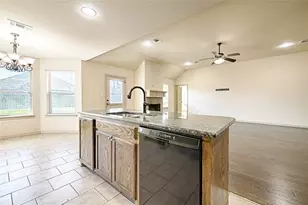 307 W Alene Dr, Mabank, TX 75147 - Photo 11
