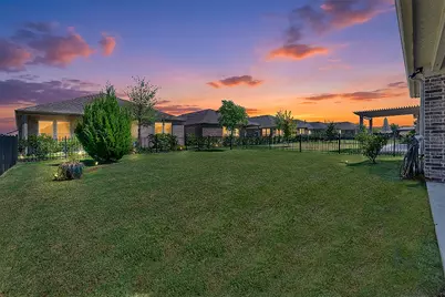 913 Rough Hollow Drive, McKinney, TX 75071 - Photo 31