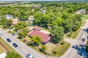 401 S 4th St, Crandall, TX 75114 - Photo 27