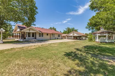 401 S 4th Street, Crandall, TX 75114 - Photo 1