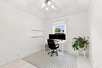204 Meredith Court, Irving, TX 75063 - Photo 25
