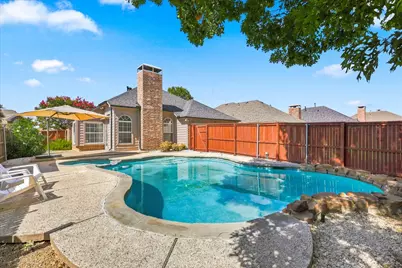 204 Meredith Court, Irving, TX 75063 - Photo 31