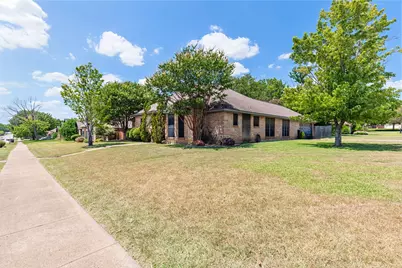 7133 Starnes Road, North Richland Hills, TX 76182 - Photo 3