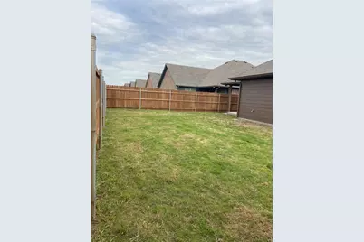 126 Frank Street, Greenville, TX 75402 - Photo 21
