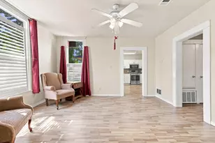 600 W Munson St, Denison, TX 75020 - Photo 7