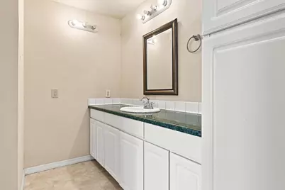 600 W Munson Street, Denison, TX 75020 - Photo 27