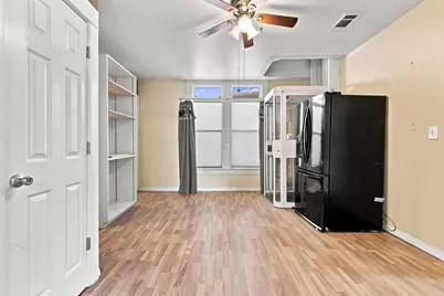 600 W Munson Street, Denison, TX 75020 - Photo 9
