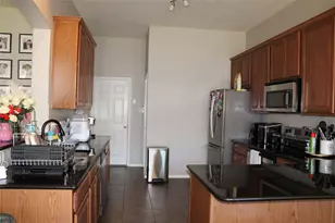 7537 Fresh Springs Rd, Fort Worth, TX 76120 - Photo 11