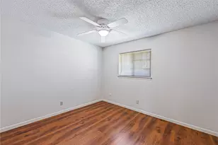 125 Sunnydale Ct, Lewisville, TX 75067 - Photo 9
