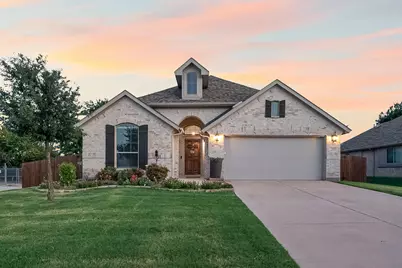 201 Providence Drive, Van Alstyne, TX 75495 - Photo 1