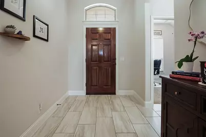 201 Providence Drive, Van Alstyne, TX 75495 - Photo 3