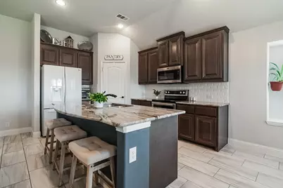 201 Providence Drive, Van Alstyne, TX 75495 - Photo 11