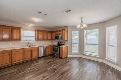 904 Parkhill Drive, Mansfield, TX 76063 - Photo 11