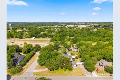200 N Bordon Street, Lorena, TX 76655 - Photo 39