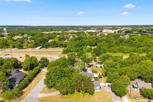 200 N Bordon St, Lorena, TX 76655 - Photo 39
