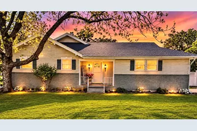 200 N Bordon Street, Lorena, TX 76655 - Photo 3