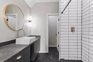 957 Woods Ave, Fort Worth, TX 76102 - Photo 15