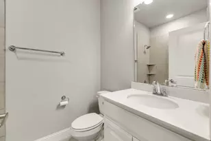 8313 Cotton Belt Ln, North Richland Hills, TX 76182 - Photo 29