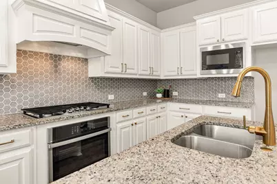 8313 Cotton Belt Lane, North Richland Hills, TX 76182 - Photo 9