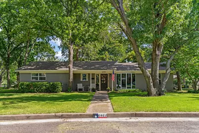 6951 Pinon Street, Fort Worth, TX 76116 - Photo 3