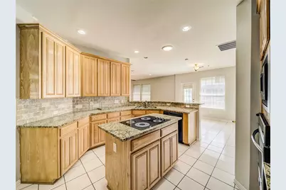 4618 Devonshire Drive, Grand Prairie, TX 75052 - Photo 3