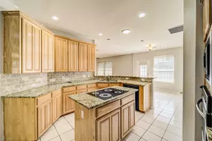 4618 Devonshire Dr, Grand Prairie, TX 75052 - Photo 3