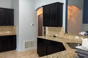 1316 Shelley Dr, Burleson, TX 76028 - Photo 7