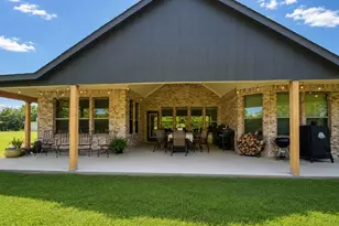 1701 Flint Cir, Van Alstyne, TX 75495 - Photo 9