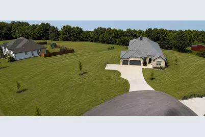 1701 Flint Circle, Van Alstyne, TX 75495 - Photo 5