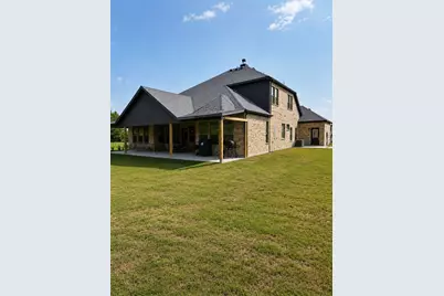 1701 Flint Circle, Van Alstyne, TX 75495 - Photo 7