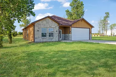 300 Private Road 36008, Honey Grove, TX 75446 - Photo 3