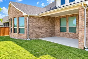 2008 Johnson Rd, Mansfield, TX 76063 - Photo 5
