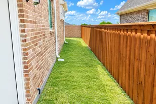 2008 Johnson Rd, Mansfield, TX 76063 - Photo 7