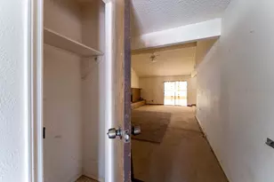 700 Del Mar Ln, Arlington, TX 76012 - Photo 13