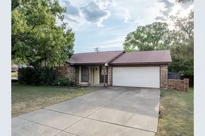 700 Del Mar Lane, Arlington, TX 76012 - Photo 1