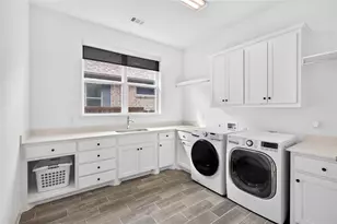 2304 Westlake Ct, Carrollton, TX 75010 - Photo 13