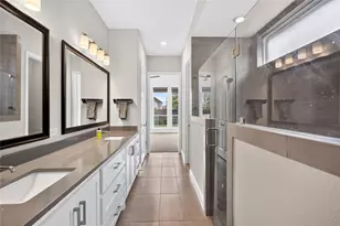 2304 Westlake Ct, Carrollton, TX 75010 - Photo 9