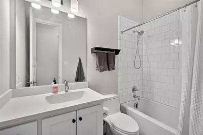 2304 Westlake Court, Carrollton, TX 75010 - Photo 11