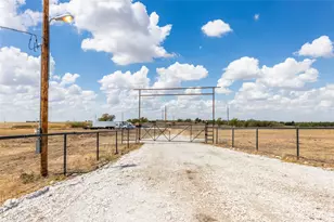 383 Hill County Road 4254, Itasca, TX 76055 - Photo 1